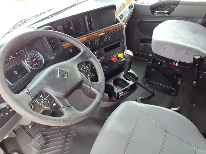 2019 NAVISTAR INTERNATIONAL LT625 SLPR CABf80f5dc7473f2f4425a67989f42b0067