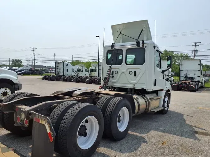 2020 FREIGHTLINER NEW CASCADIA PX12664