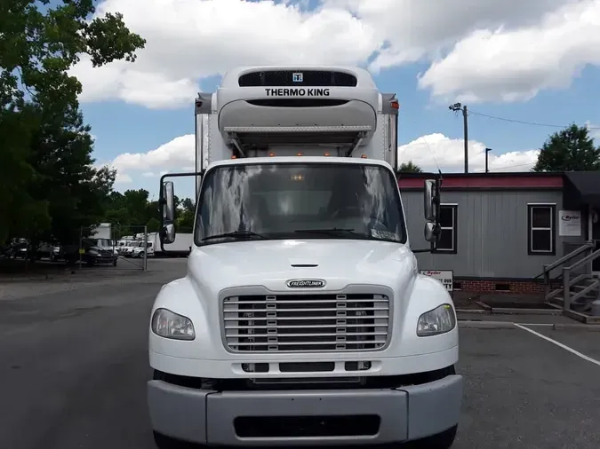 2018 FREIGHTLINER M2 106