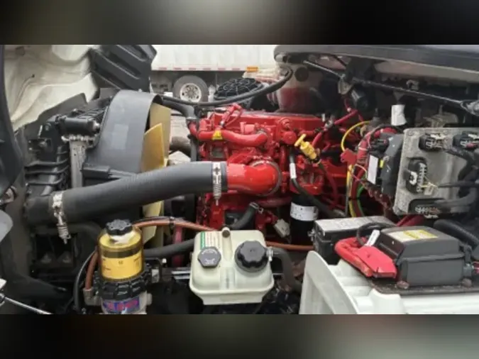 2020 FREIGHTLINER/MERCEDES M2 106