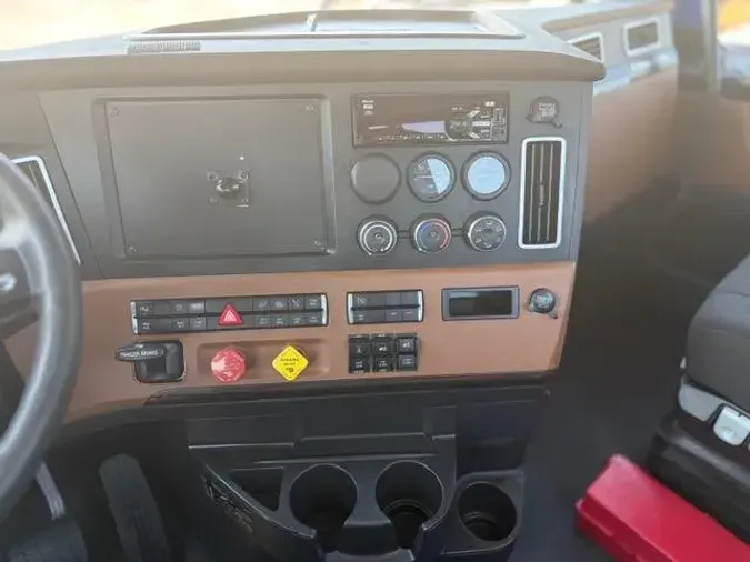 2020 Freightliner Cascadia