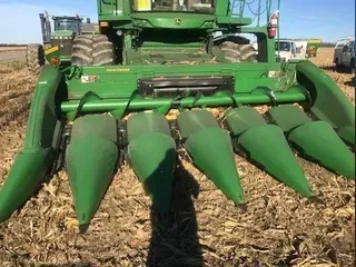 2010 John Deere 606C