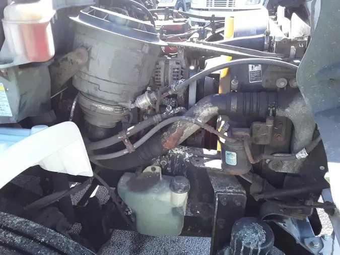 2018 FREIGHTLINER/MERCEDES M2 106