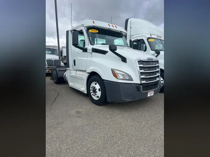 2020 FREIGHTLINER/MERCEDES NEW CASCADIA 126f81dceb2af36ac0a31cb3e235f40994c