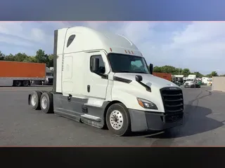 2022 Freightliner Cascadia 126