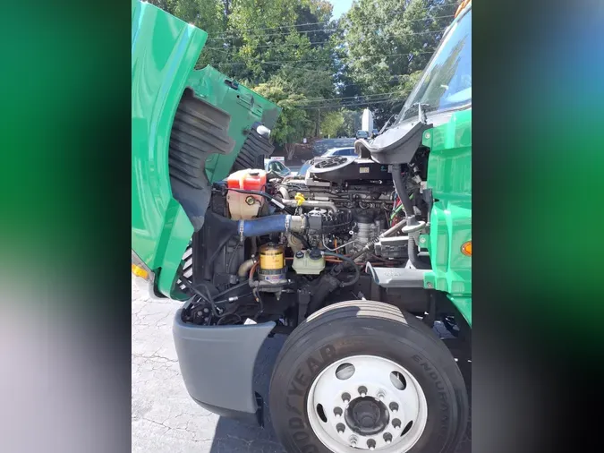 2020 FREIGHTLINER/MERCEDES CASCADIA 125f81fb815c916cd838d1d764aade04ac5