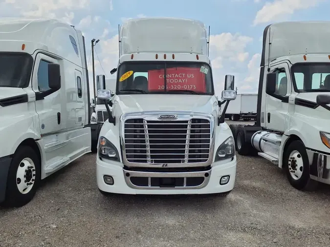 2019 FREIGHTLINER CASCADIA 125