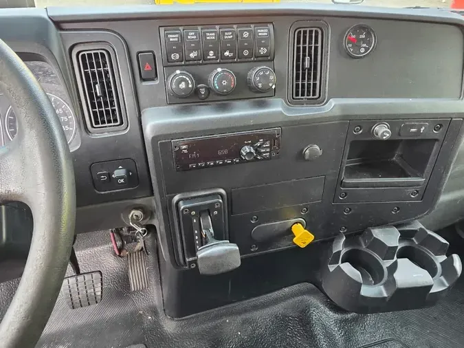 2020 NAVISTAR INTERNATIONAL MV607 (4X2)