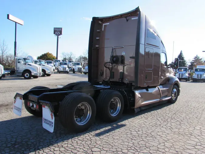 2020 Kenworth T680