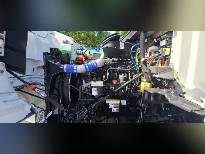2022 Peterbilt 567f822d3fdede71dd09f87b6cd9fc16c76
