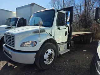 2020 FREIGHTLINER/MERCEDES M2 106