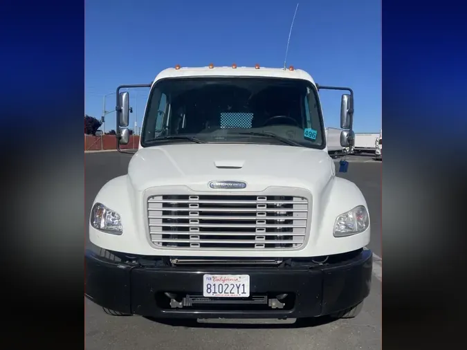 2016 FREIGHTLINER/MERCEDES M2 106