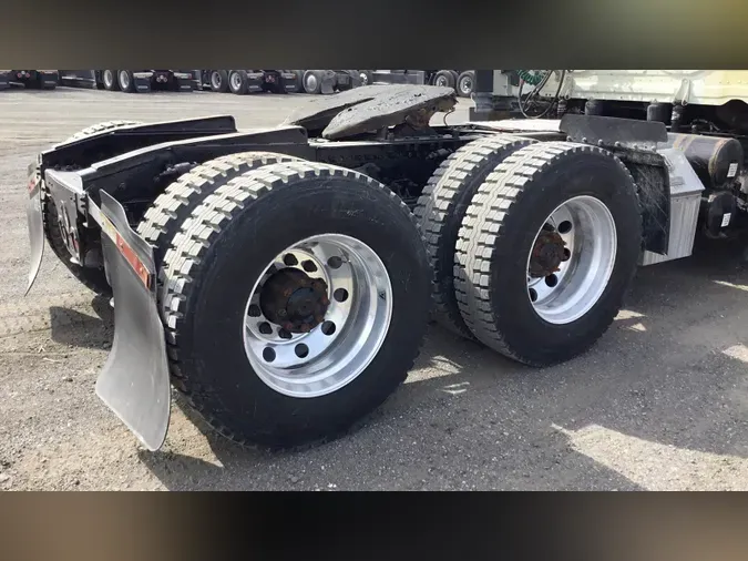 2020 Freightliner Cascadia 126f8338a79b928850c53e2b524f1d42135