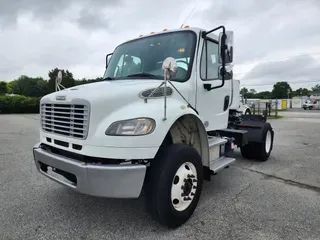 2016 FREIGHTLINER M2 106