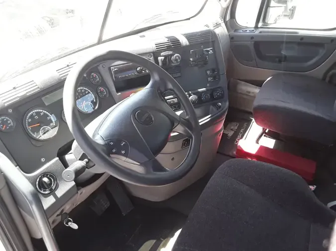 2019 FREIGHTLINER/MERCEDES CASCADIA 125