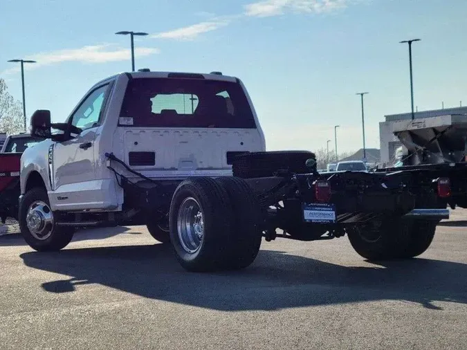 2023 Ford Super Duty F-350 DRW