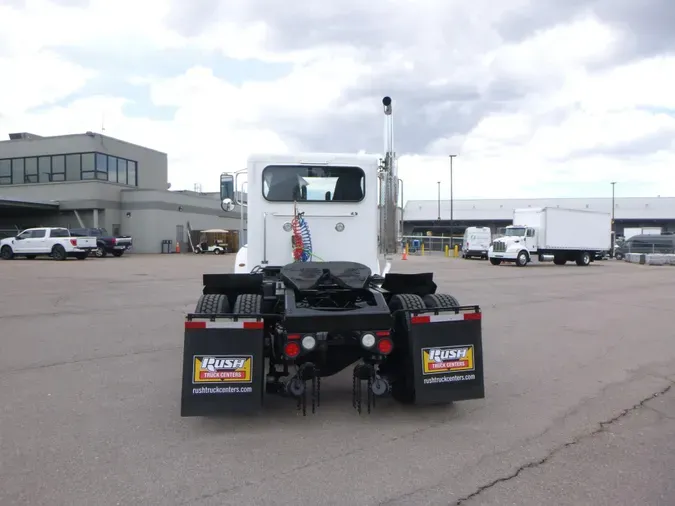 2018 Peterbilt 337