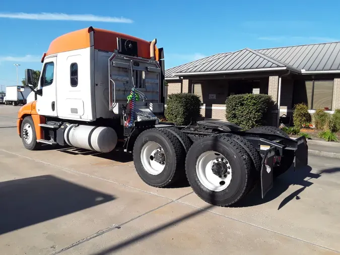 2019 FREIGHTLINER/MERCEDES CASCADIA 125