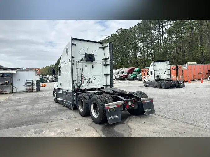 2022 Freightliner Cascadia 126f84078558bf653a3ac89122613d6eda4