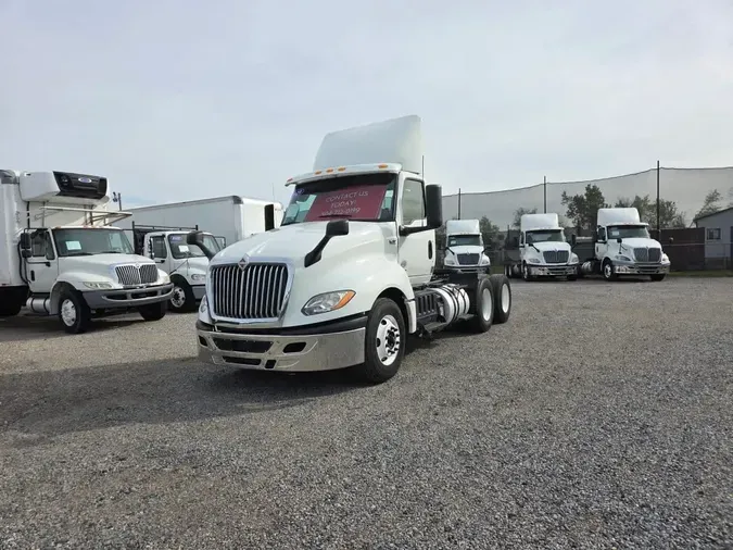 2019 NAVISTAR INTERNATIONAL LT625 DAYCAB T/Af8465574b6a8be0aceaf2bbcf0823c27