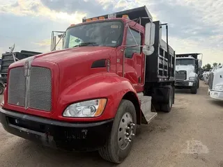 2012 KENWORTH T370