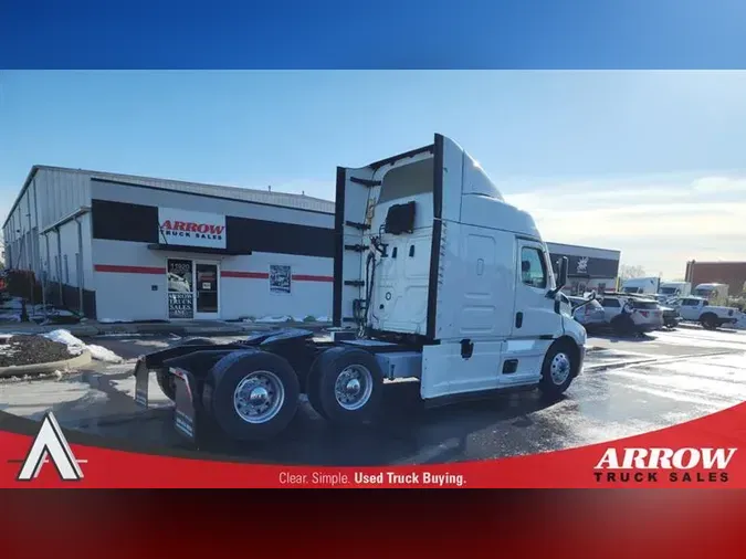 2021 FREIGHTLINER CASCADIA