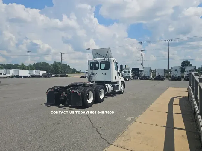 2018 FREIGHTLINER CASCADIA 125