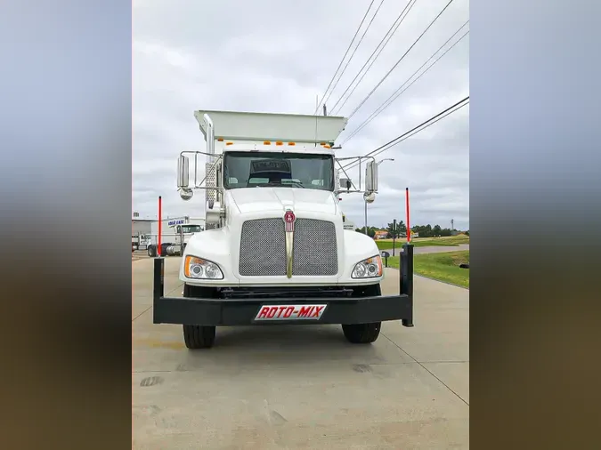 2021 KENWORTH T370