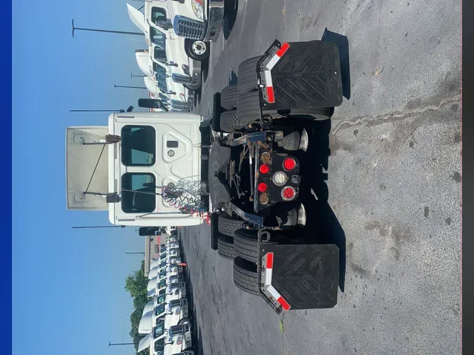 2016 FREIGHTLINER/MERCEDES CASCADIA 125