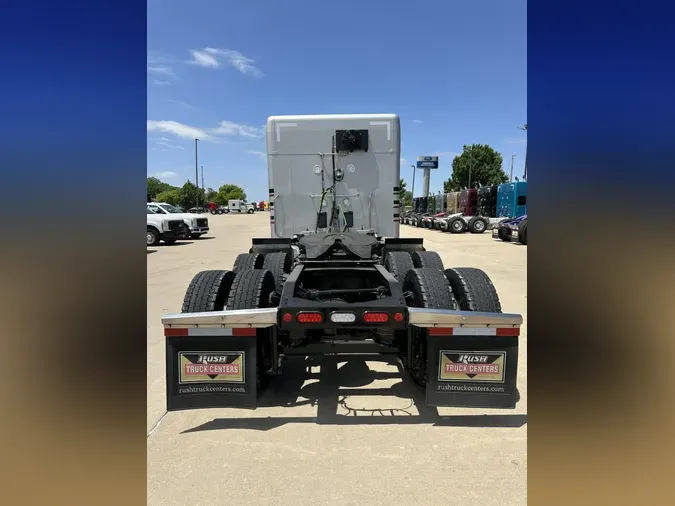 2025 Peterbilt 589f85be511d2284a8110c5079e4db2e78d