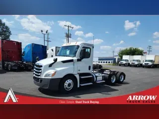 2020 FREIGHTLINER CA126
