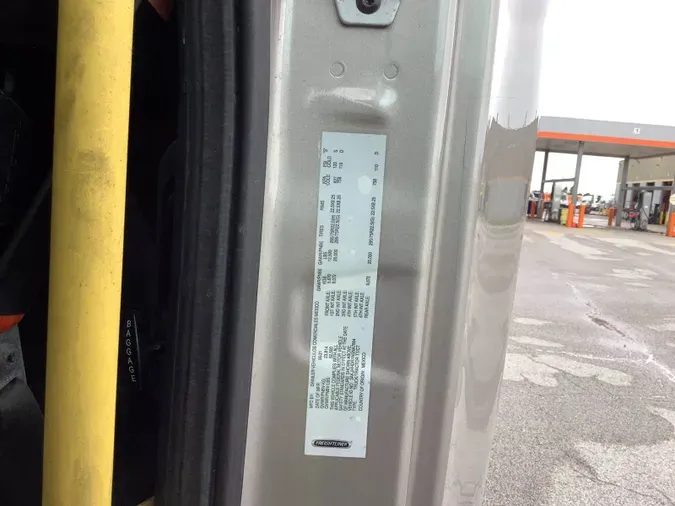 2022 Freightliner Cascadia 126