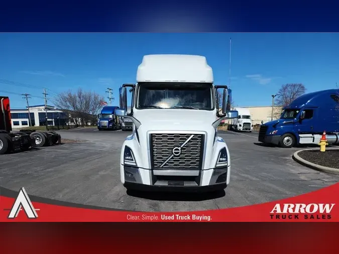 2023 VOLVO VNL760