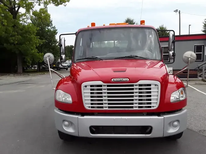 2018 FREIGHTLINER/MERCEDES M2 106