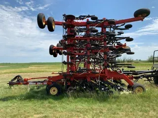 2009 Bourgault 3310-55