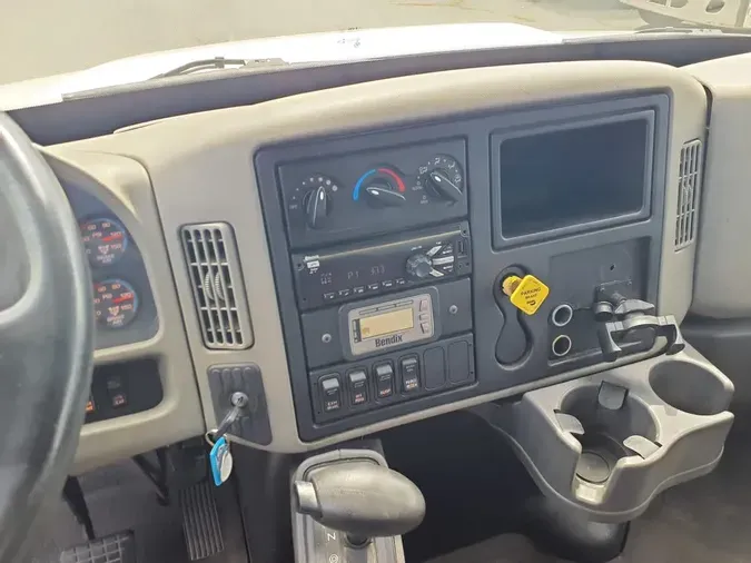 2018 NAVISTAR INTERNATIONAL 4300