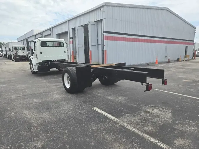 2019 FREIGHTLINER/MERCEDES M2 106