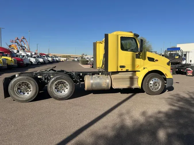 2021 Peterbilt 579