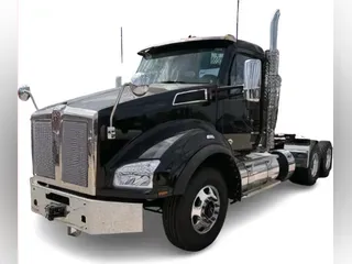 2026 Kenworth T880