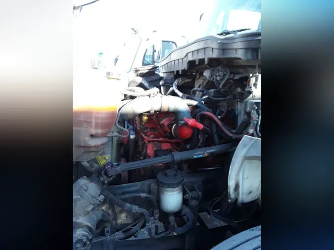 2018 NAVISTAR INTERNATIONAL 4300