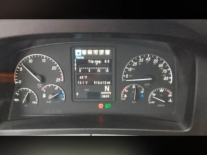 2022 Freightliner Cascadia 126