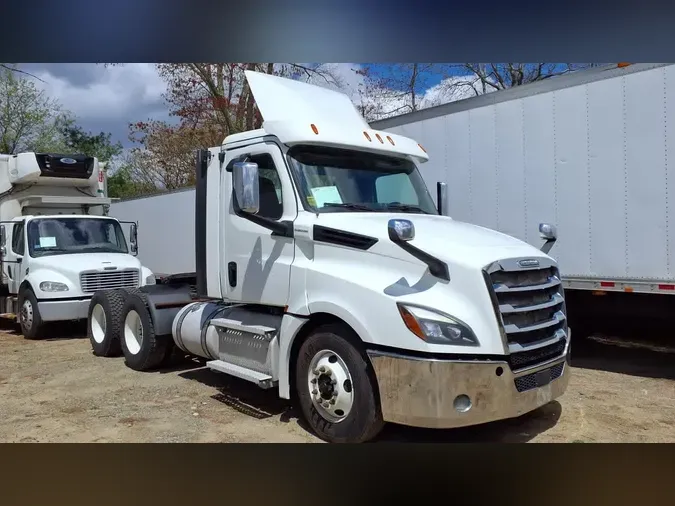 2020 FREIGHTLINER/MERCEDES NEW CASCADIA PX12664f885569e7d1f1e7d49838c715a41d6fa