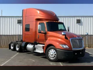 2018 International LT625 6x4