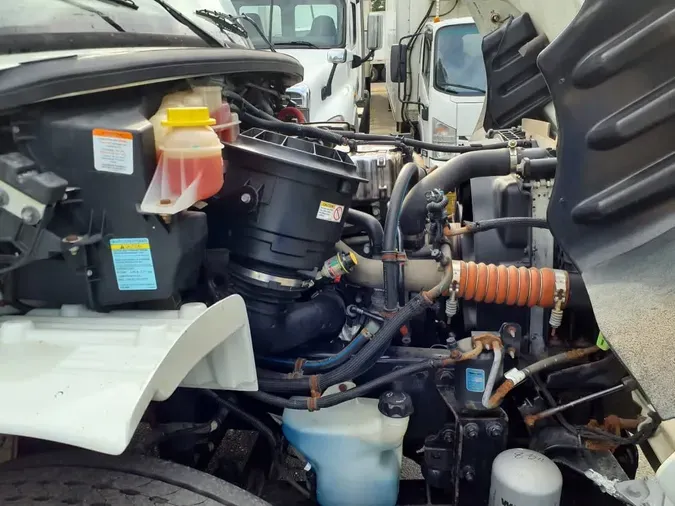 2020 FREIGHTLINER M2 106