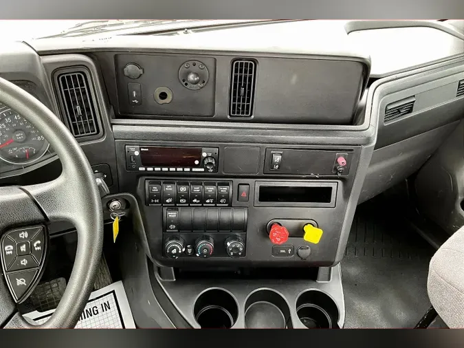 2020 INT LT625 6x4