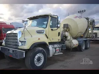 2016 FREIGHTLINER 114SD