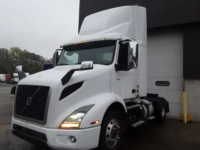 2019 VOLVO VNR42T 300f8957f643e313a1bac4bc8667ad0b1d4
