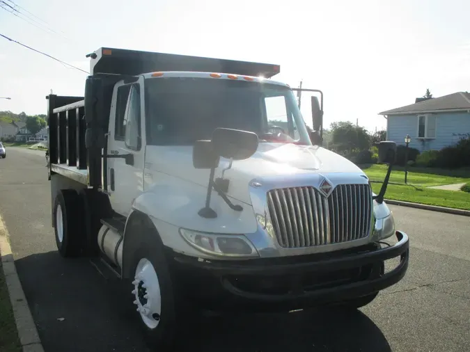 2013 INTERNATIONAL 4300