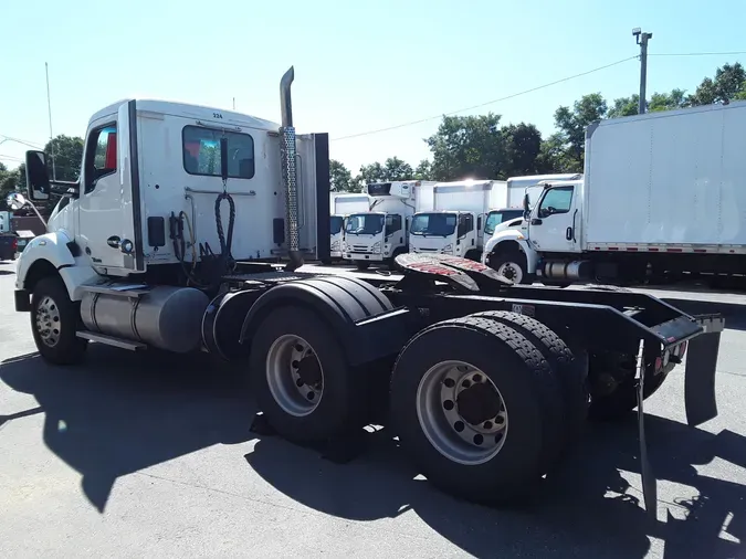 2019 KENWORTH TRUCKS T-880