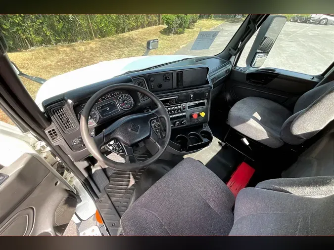 2021 INT LT625 6x4